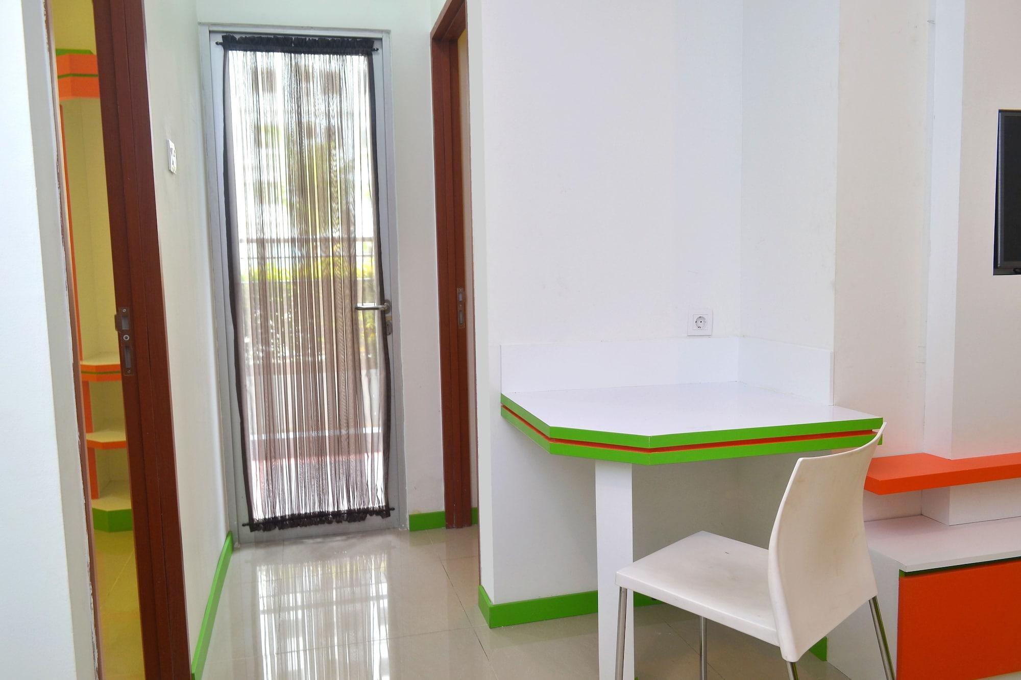 Hotel Titanium Express Homtel à Jakarta Extérieur photo