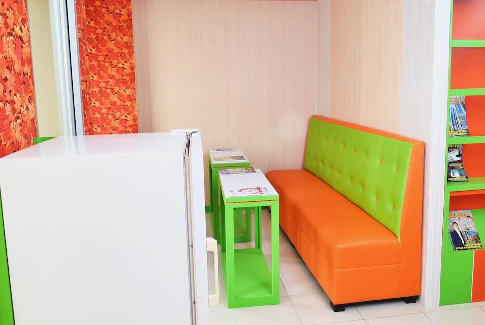Hotel Titanium Express Homtel à Jakarta Extérieur photo