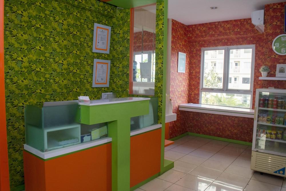Hotel Titanium Express Homtel à Jakarta Extérieur photo